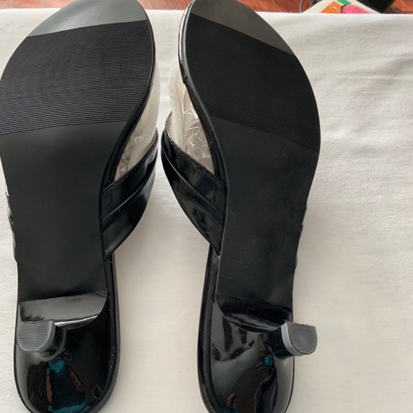 Jessica black sandals (new with tags) - Picture 3 of 5